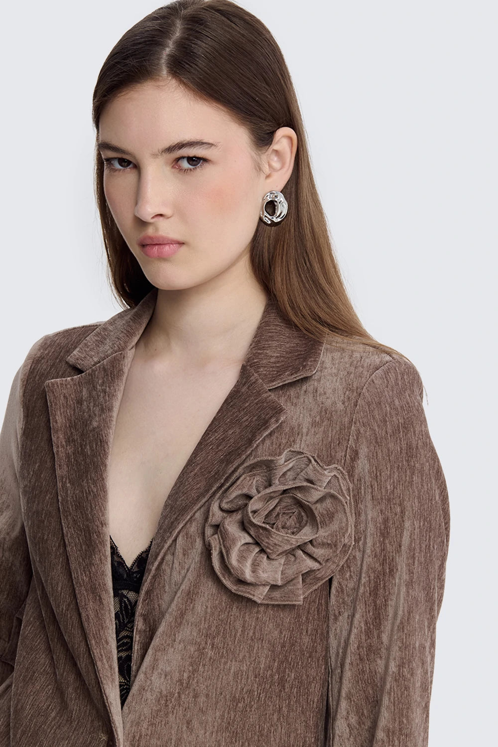 Giacca ciniglia con fiore