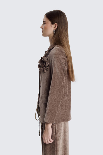 Giacca ciniglia con fiore